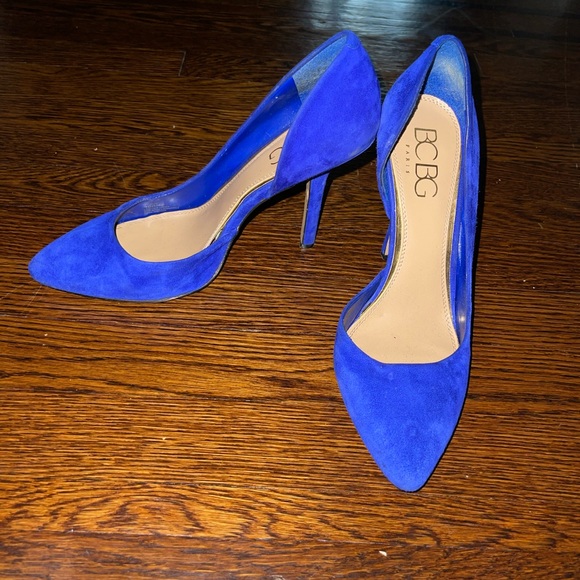 BCBG ROYAL BLUE SUEDE PUMPS - Picture 2 of 4